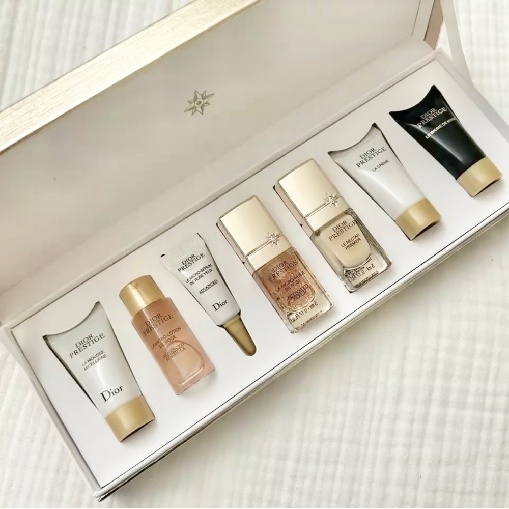Dior Beauty Prestige Skincare Gold Piano 2024 Gift Set (7 Pieces)